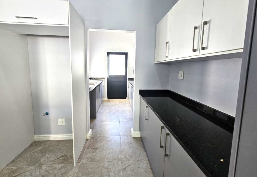 3 Bedroom Property for Sale in Paarl South Western Cape